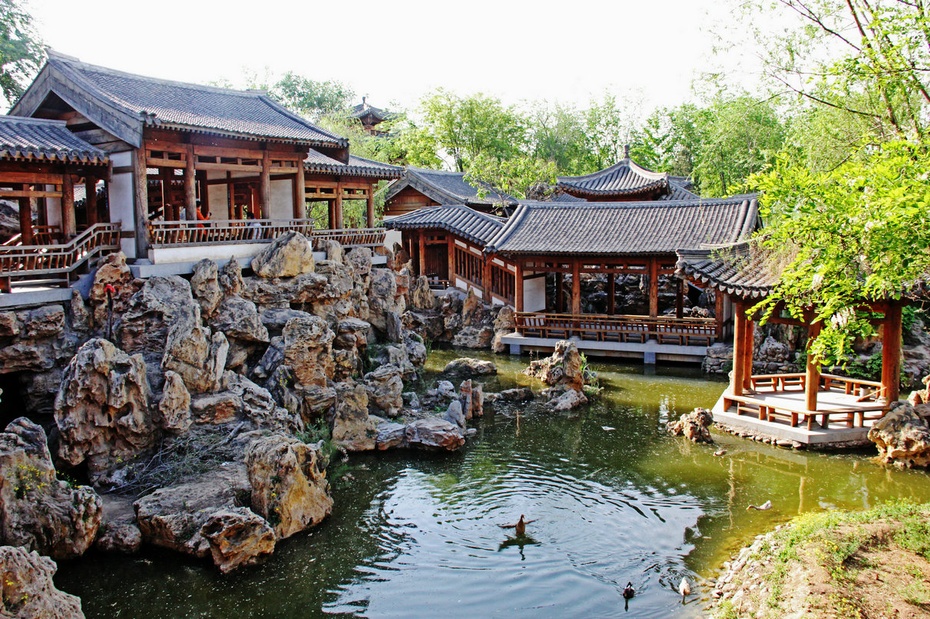 闹市中一方净土，北方的苏州园林——记北京榆树小园